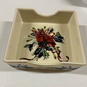 Lenox napkin holder